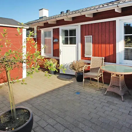 Amazing In Aabenraa With Kitchen Nyaraló Løjt Kirkeby